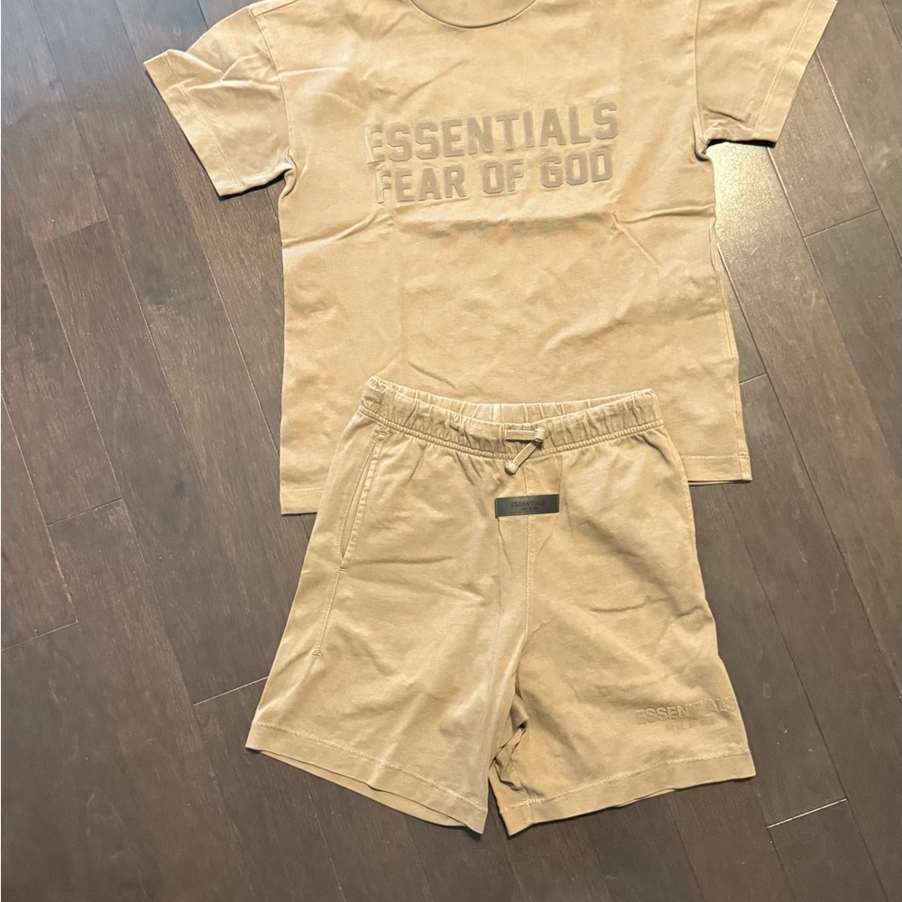 Fear of God Kids Matching Set in Tan